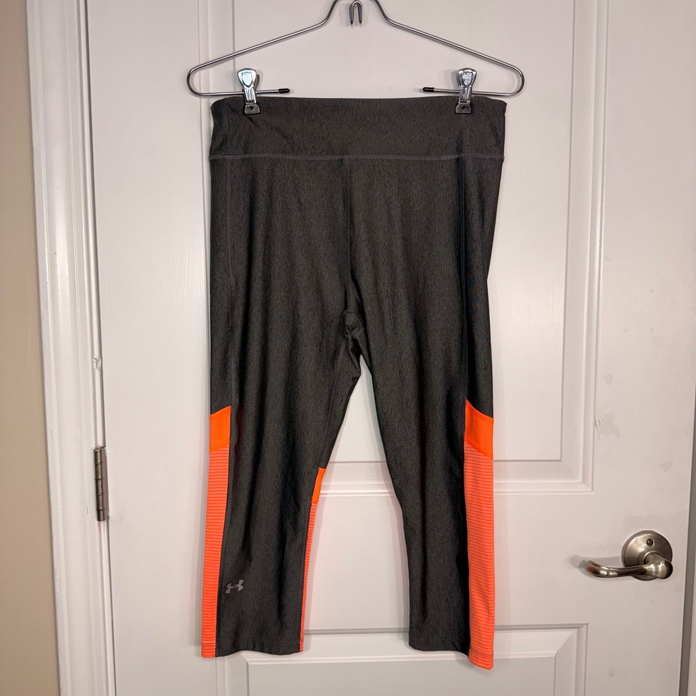 Under Armour HeatGear Compression Capri Leggings Gray Neon Orange Medium